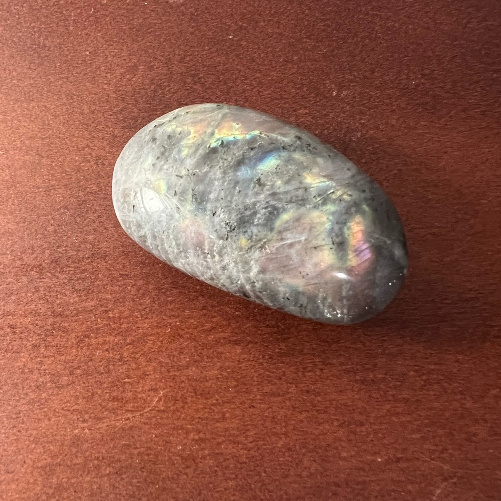 Labradorite Palm Stone Crystal - Picture 3 of 4